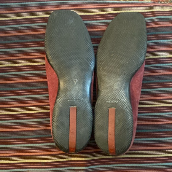 PRADA VINTAGE burgundy SUEDE MARY JANES 7.5/38 - Picture 5 of 7